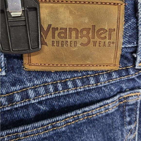 Wrangler Men's Blue Jeans Size 36x32 - Picture 4 of 5
